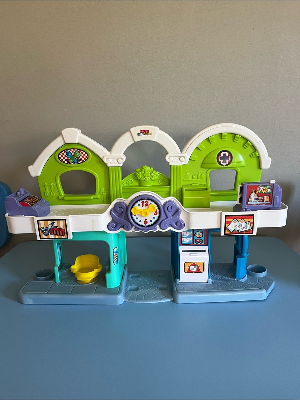 Fisher-Price Animalville Town centre